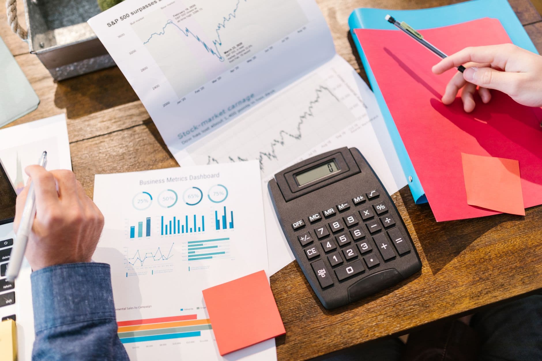 Interest-Only vs Amortizing Venture Debt: The Runway You Actually Get