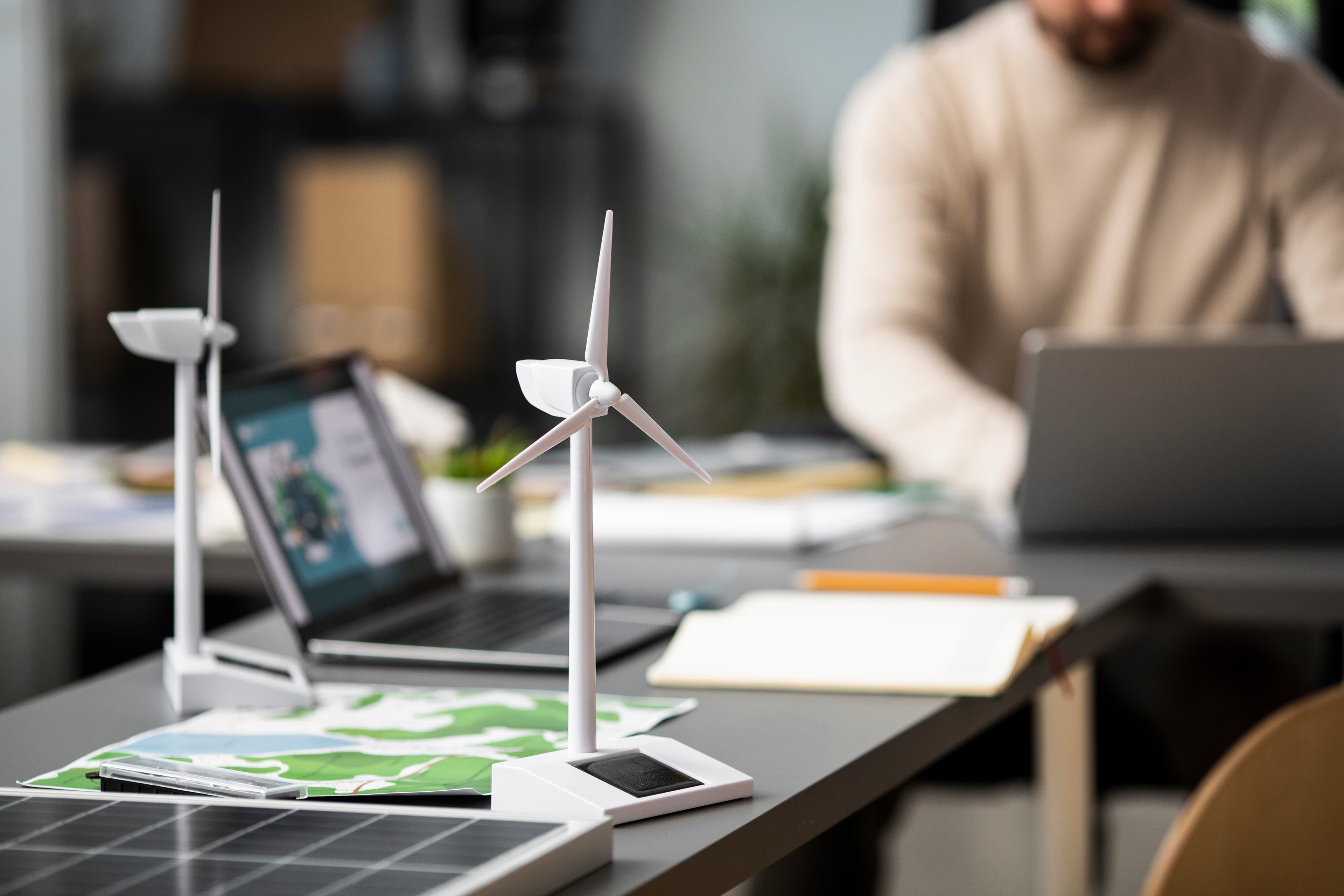 Chartered Venture Funds and the Growth of Clean Energy Startups