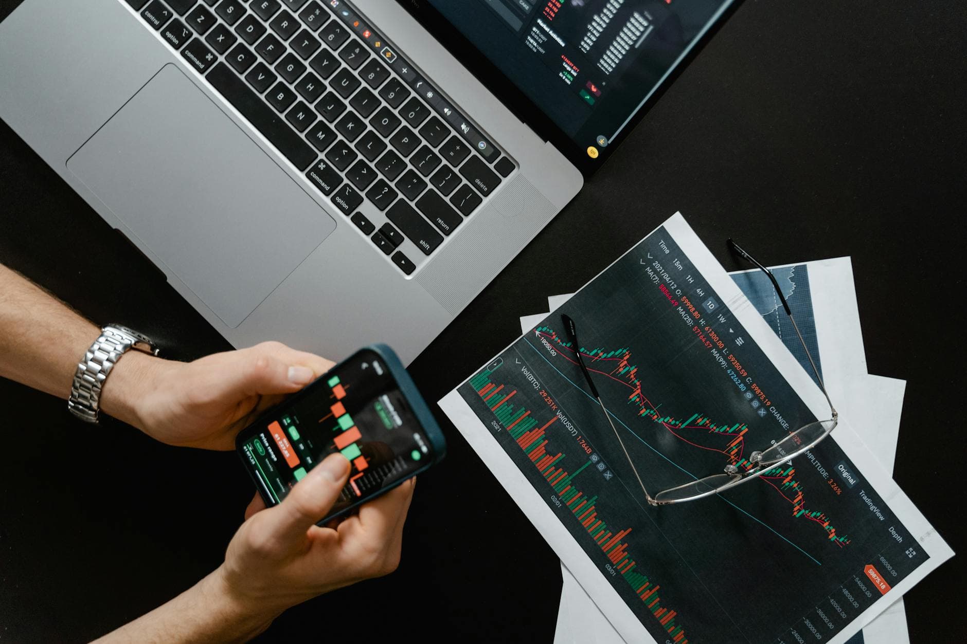 How Squarespace's CEO Pivoted to Scale for Millions - Growth Strategy