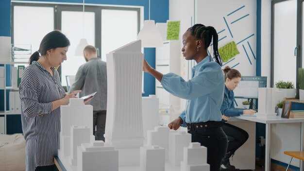 Map Roles and Circles: define roles, domains, and circle ownership